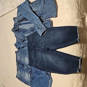 💖  $5 add to bundle 4 Piece Jean bundle - Jean jacket with 3 Jean shorts💖